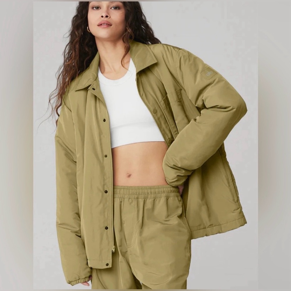 Alo Yoga Women's Legend Jacket in‎ Wasabi Green XL